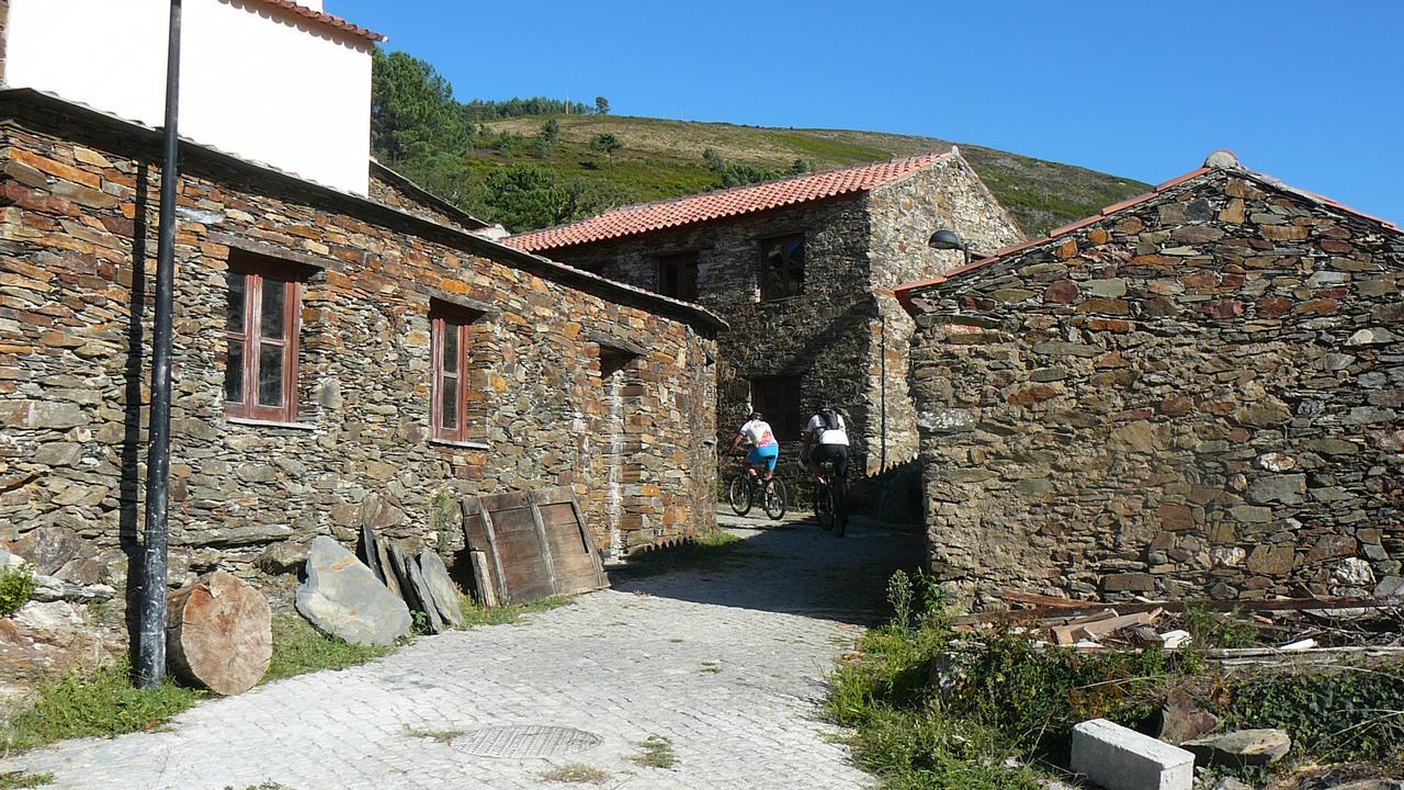 Portantiqua, Guest House Góis Eksteriør billede